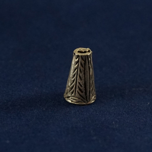 ΚΩΝΟΣ ΑΝΤΙΚΕ ΕΓΧΑΡΑΚΤΟΣ 4mm ΑΣΗΜΕΝΙΟΣ 925